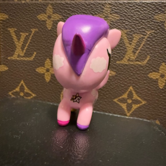 Tokidoki unicorn mini figure - Picture 2 of 3